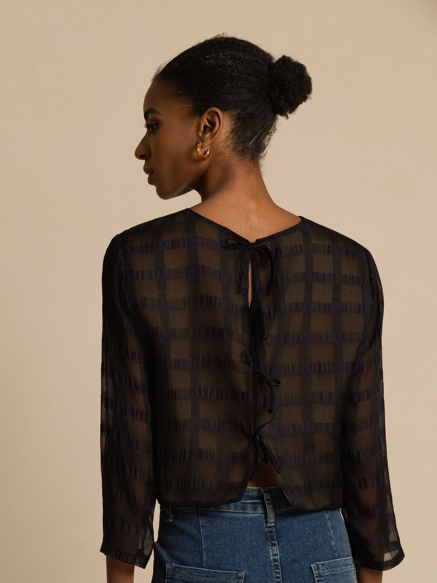 [Musta] SilkSilky-FI Blouse 002