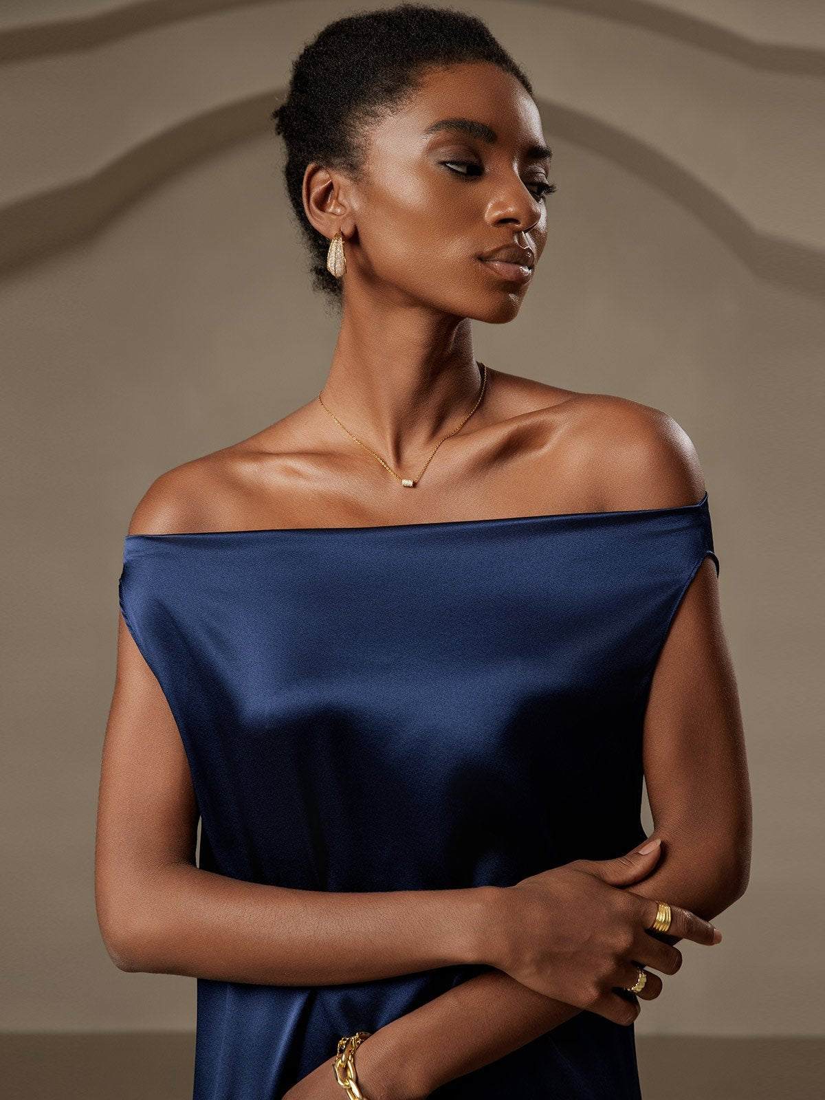 [Tummansininen] SilkSilky-FI 19Momme Mekko 005