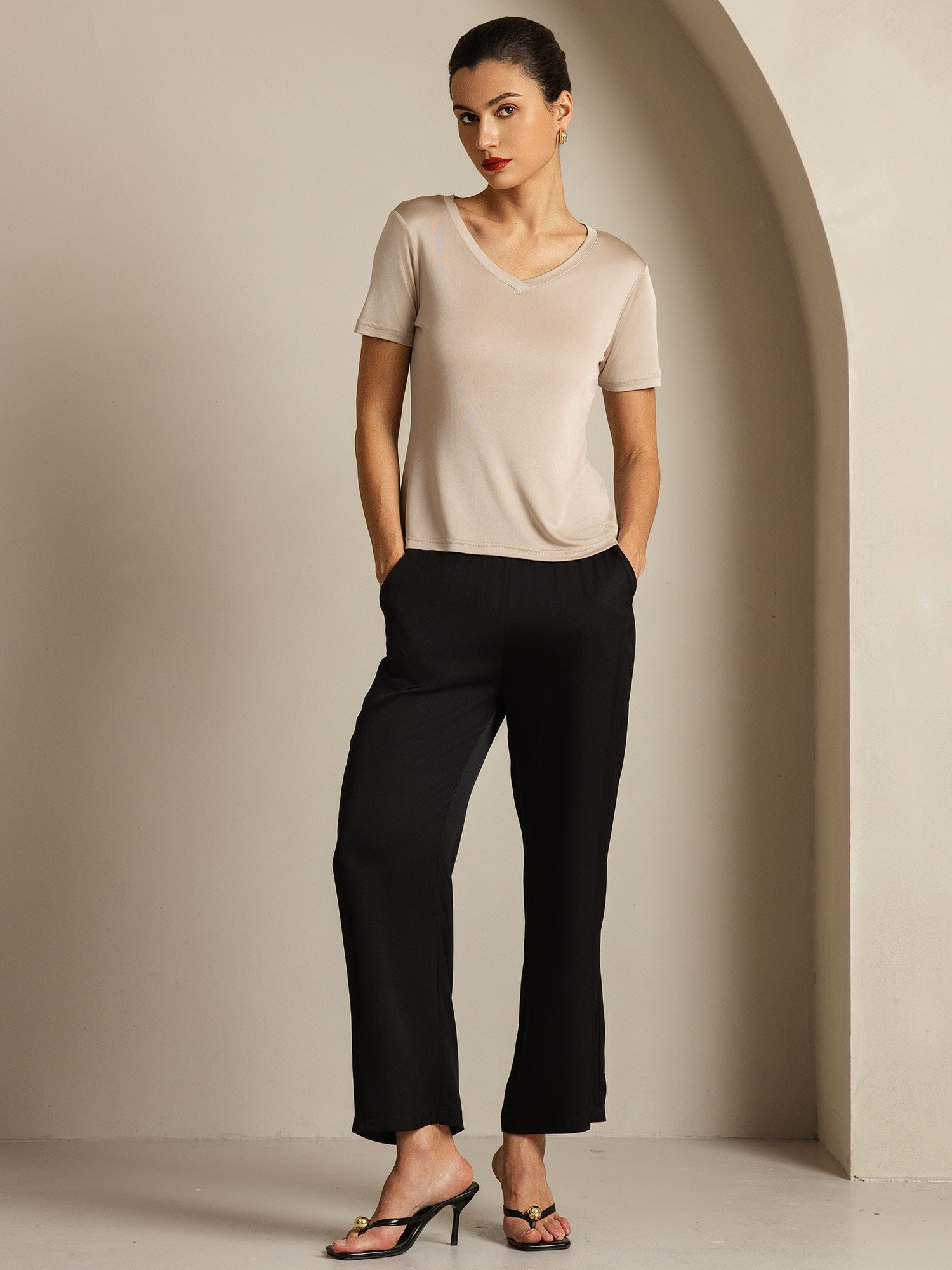 [VaaleaKhaki] SilkSilky-FI Womens T-Shirt 008