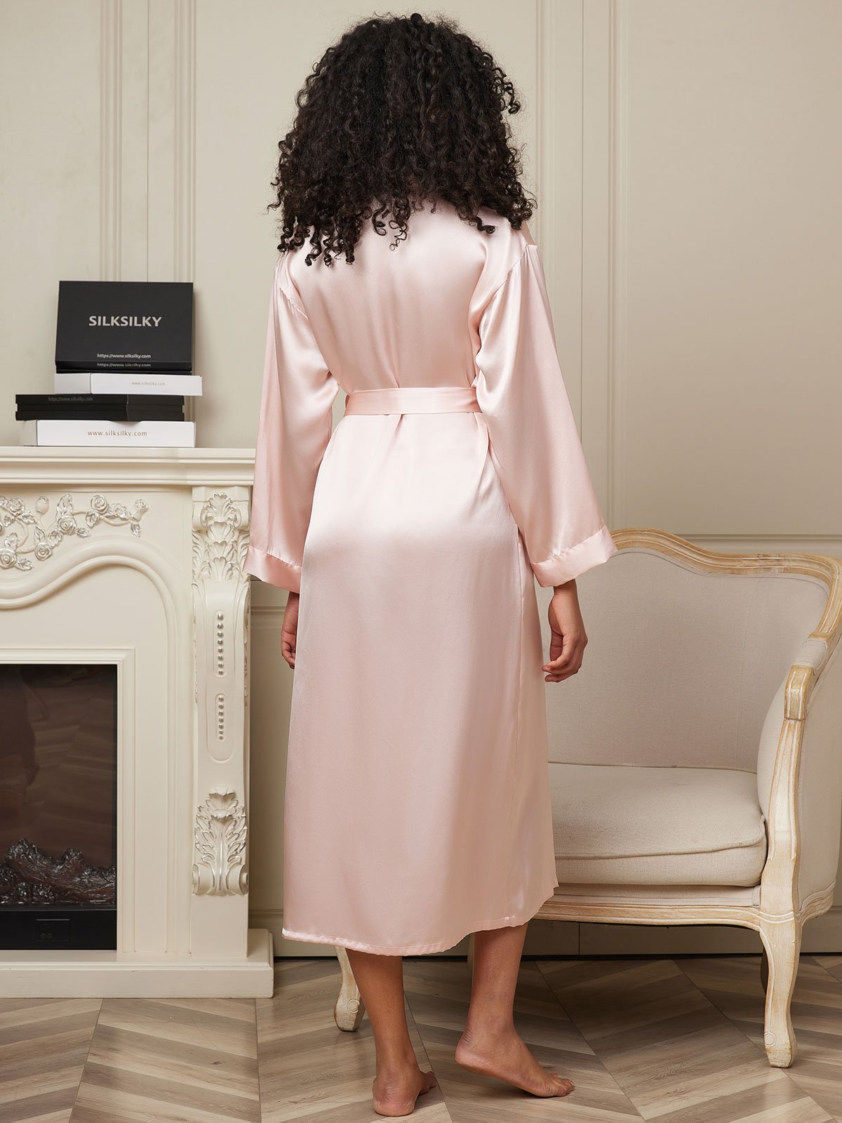 [Pinkki] SilkSilky-FI Womens Robe 002