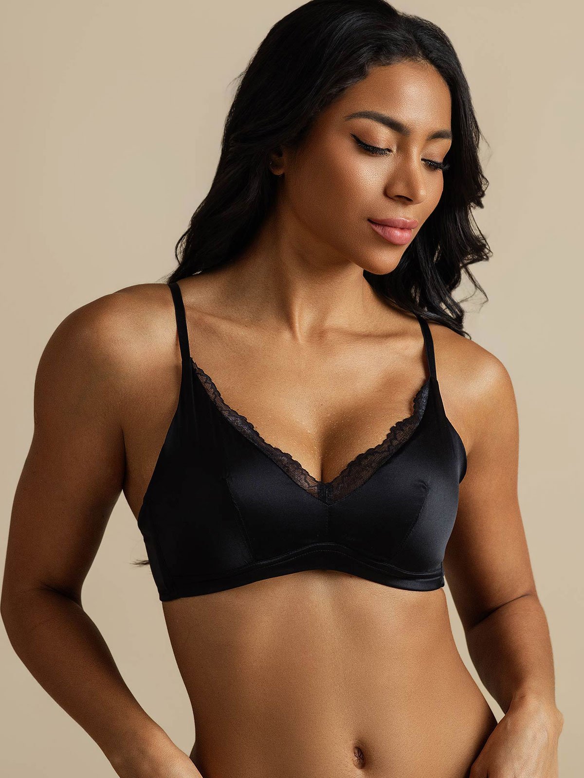 [Musta] SilkSilky-FI Bra 006,