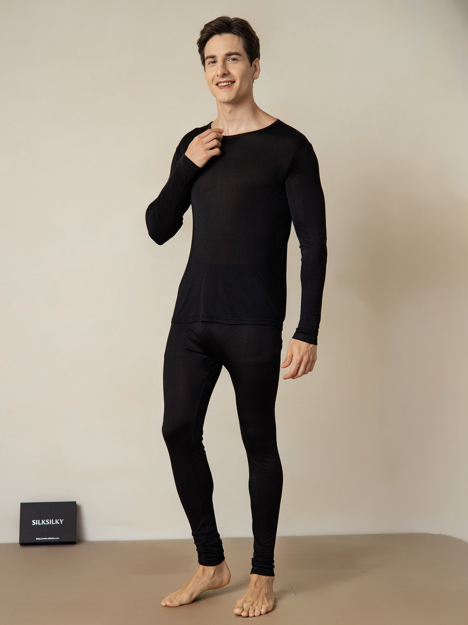 [Musta] SilkSilky-FI Mens Pajamas 001