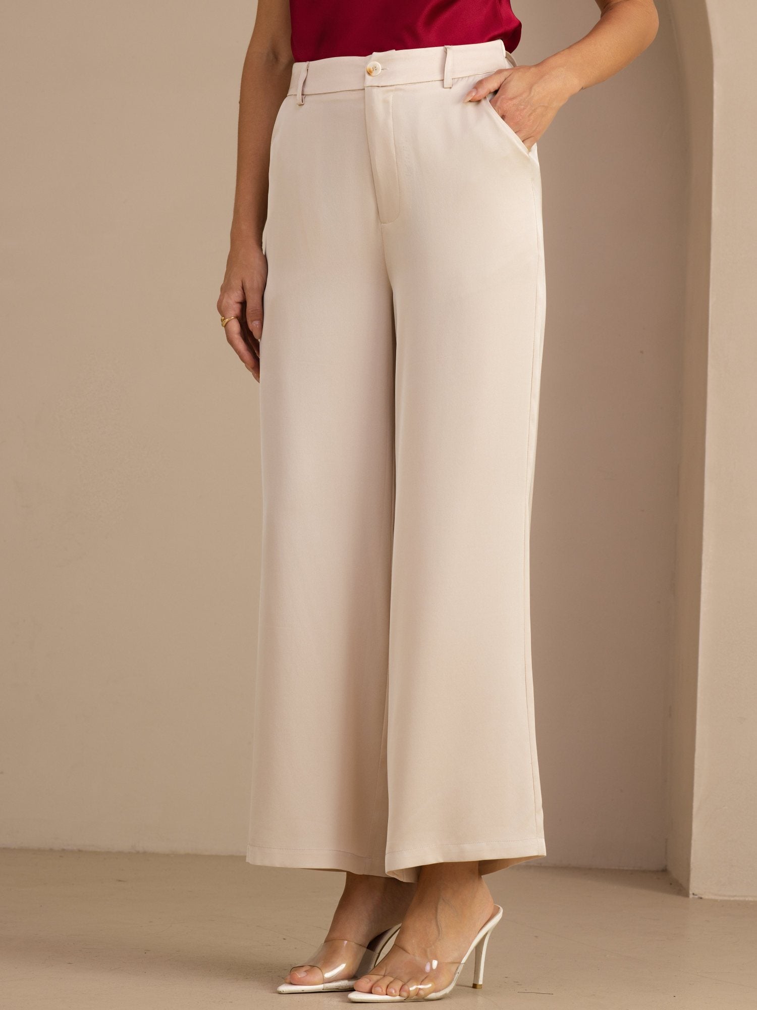 [Beige] SilkSilky-FI Womens Pants 001