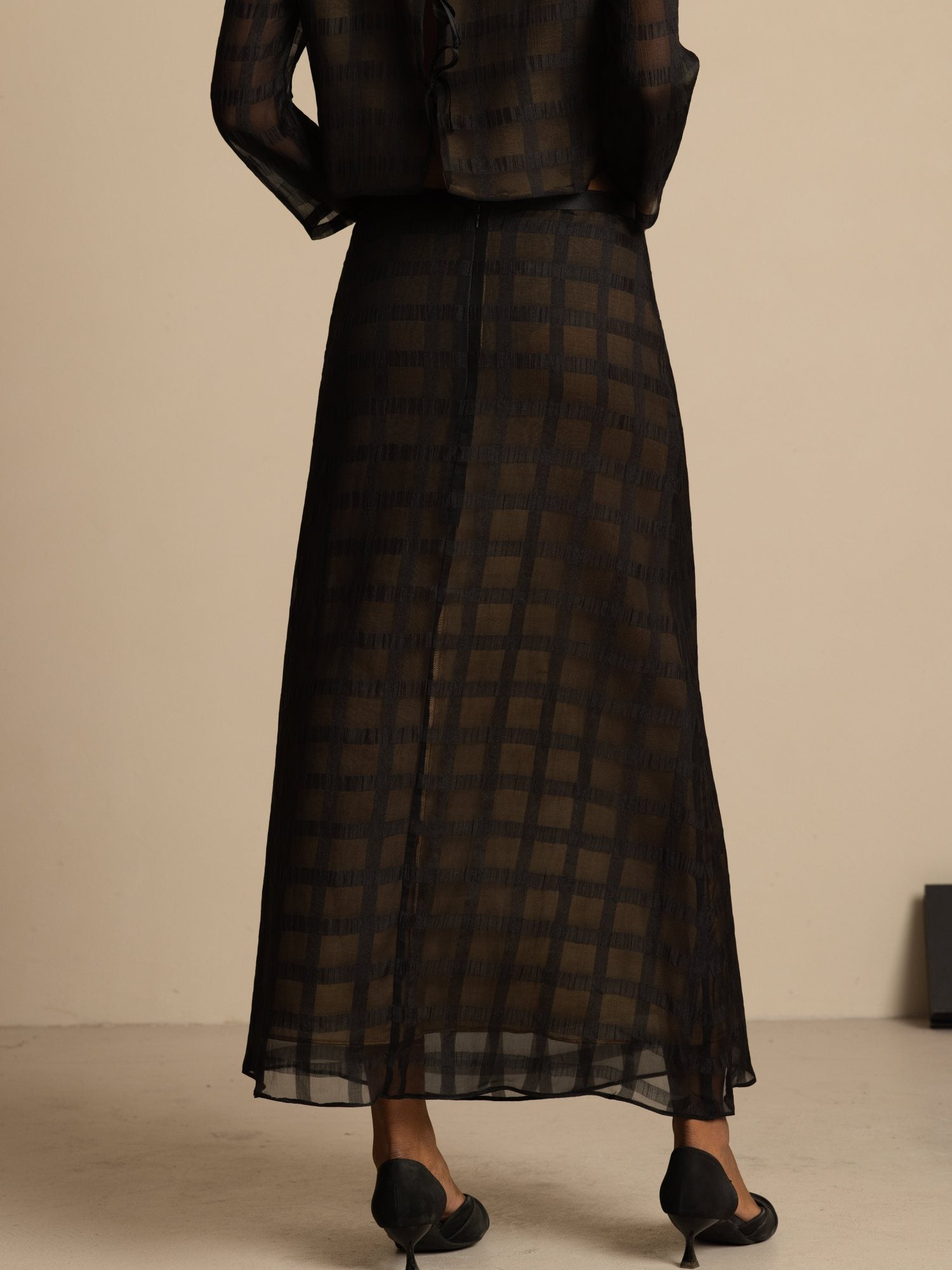 [Musta] SilkSilky-FI Skirt 002