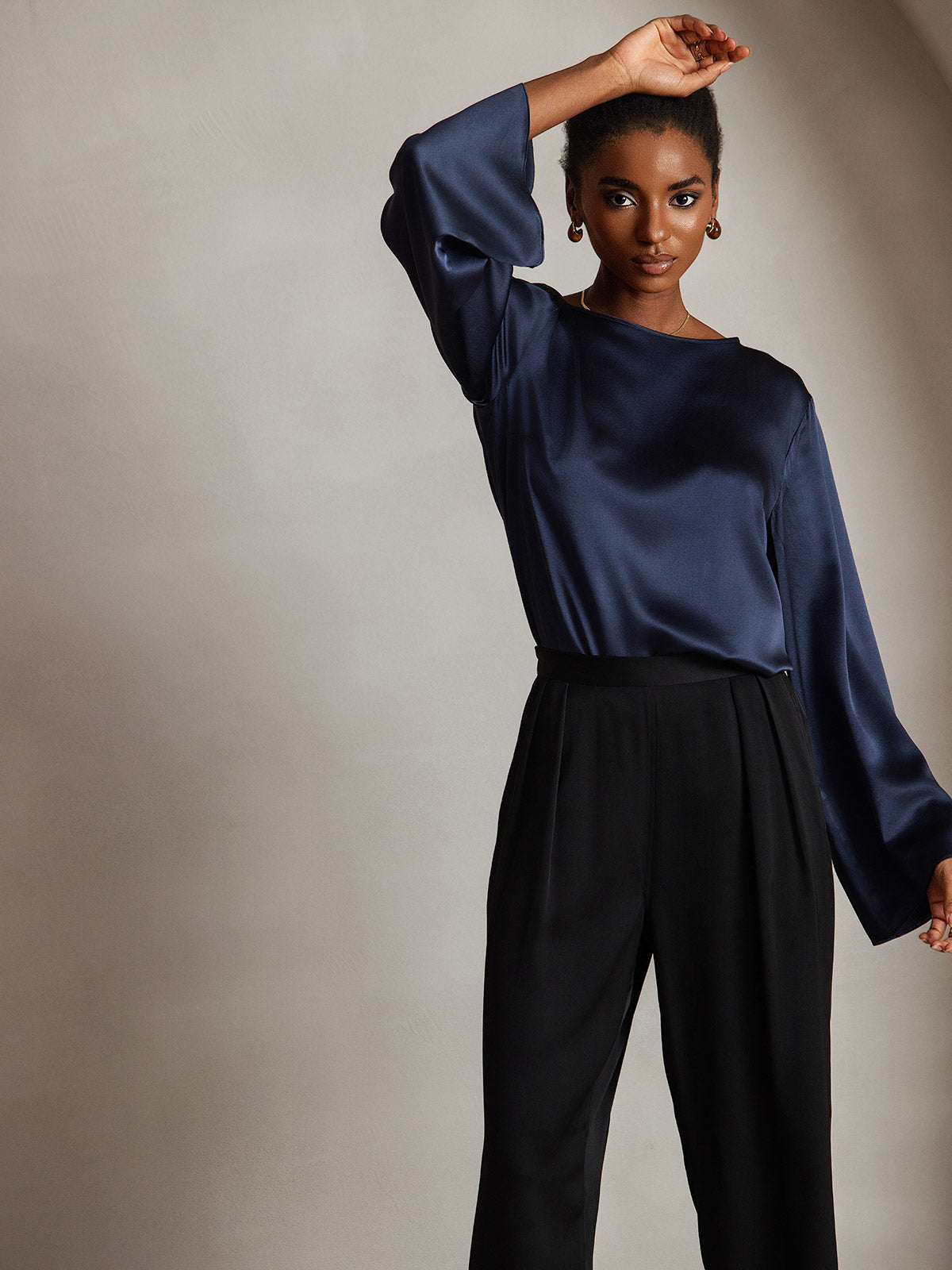 [Tummansininen] SilkSilky-FI 19Momme Pitkähihainen Venekaula-aukko Pusero 005