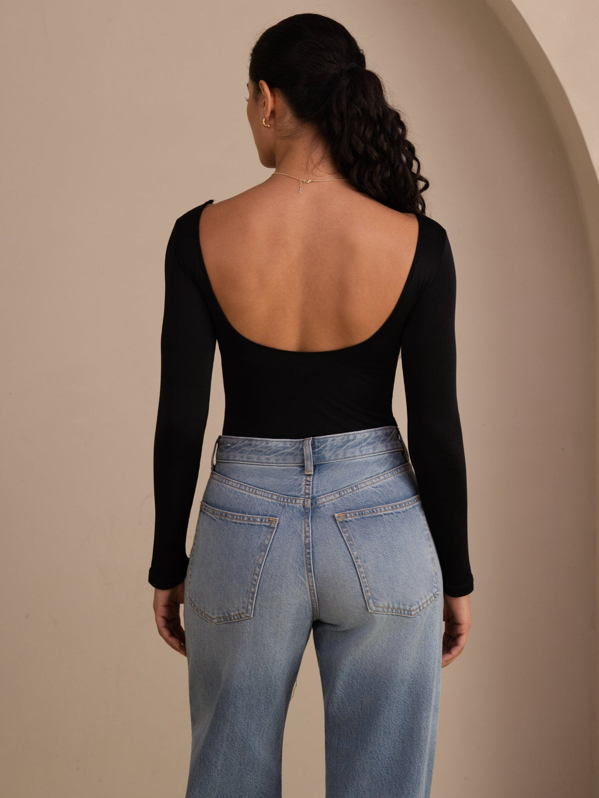 [Musta] SilkSilky-FI Long Sleeve U kaula Naisten T-paita 002