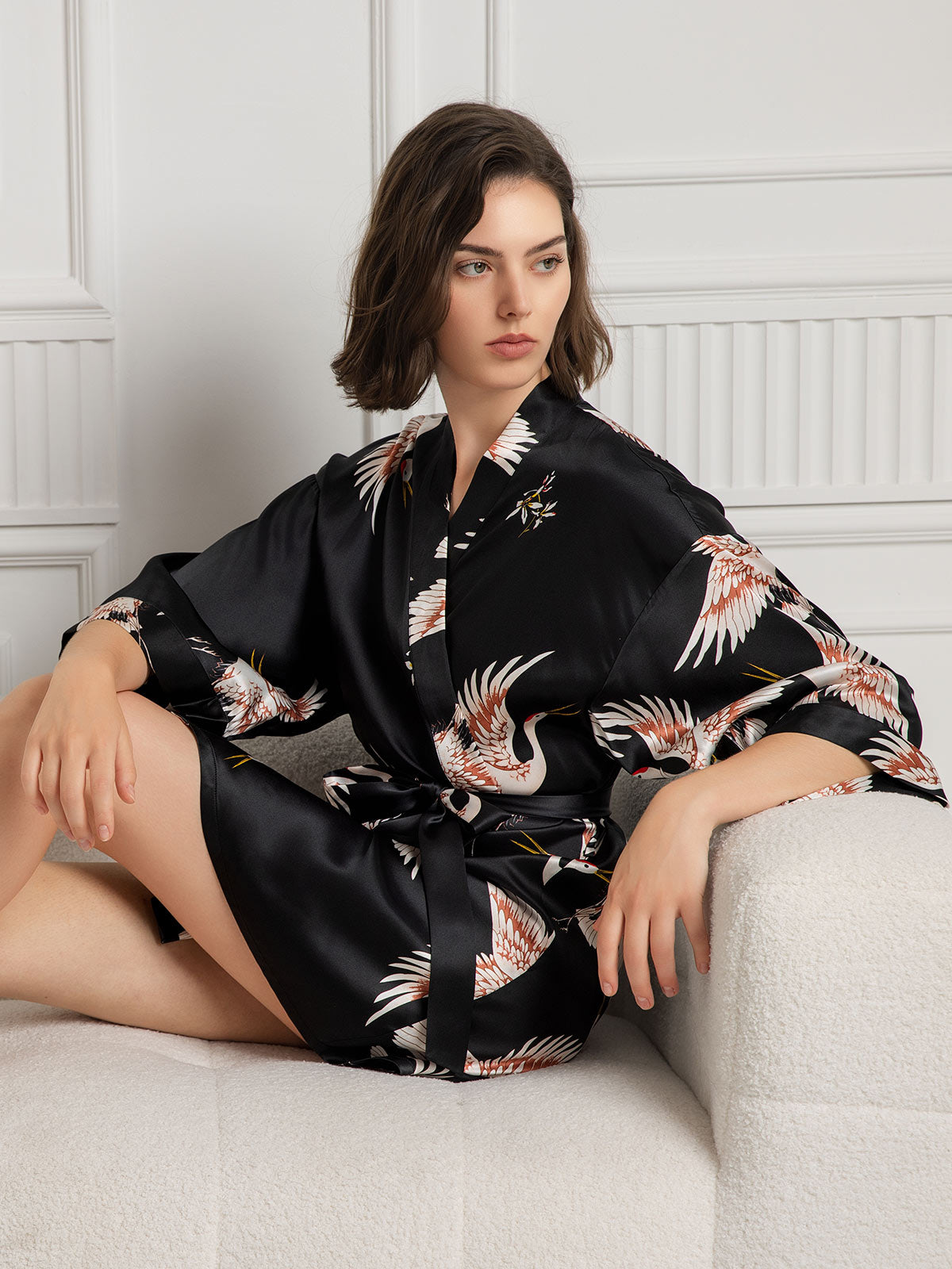 [Musta] SilkSilky-FI 19Momme Pure Silk 3/4 Sleeve Deep V Neck Naisten Aamutakki 004