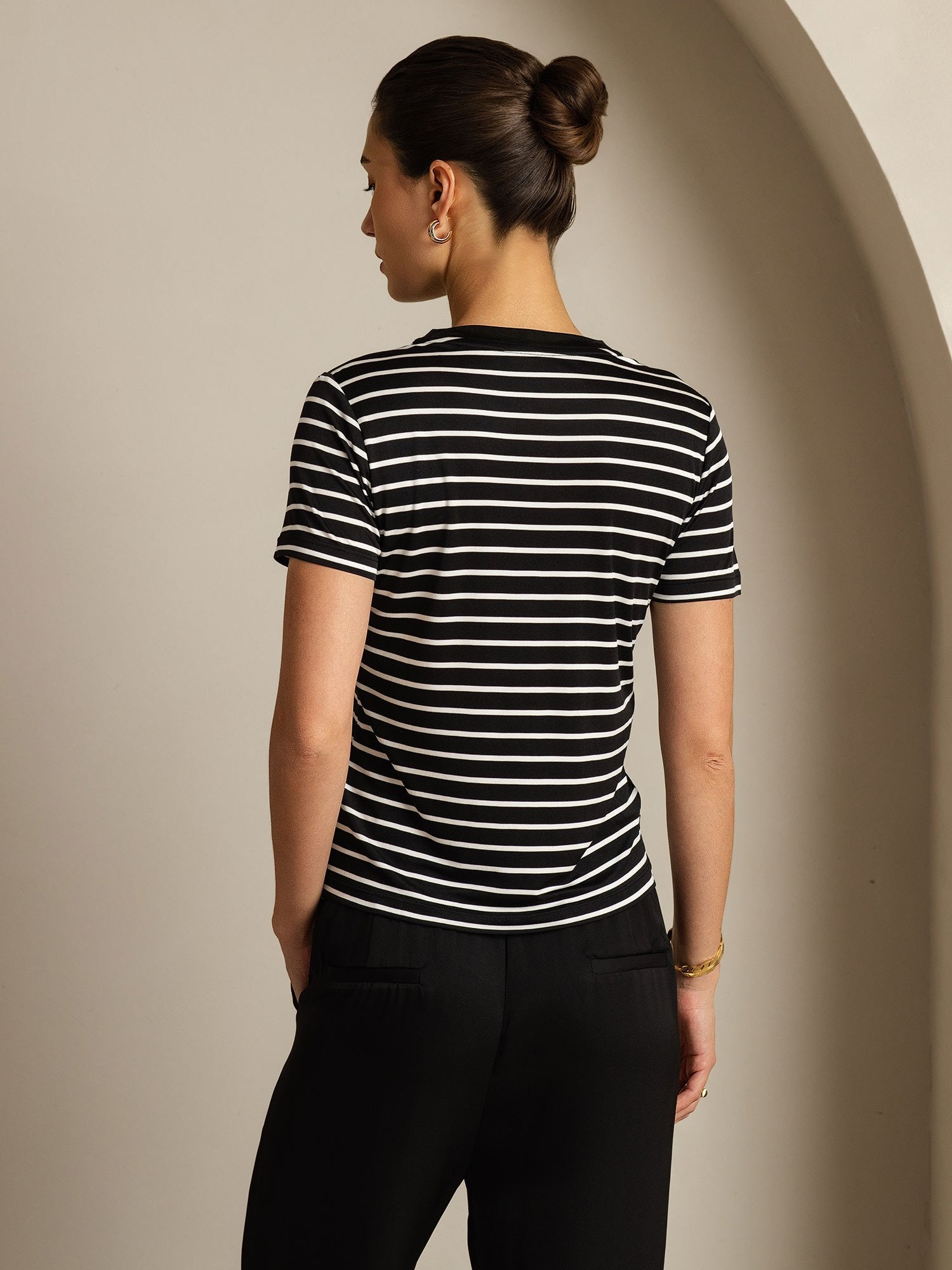 [MustaRaita] SilkSilky-FI Womens T-Shirt 002