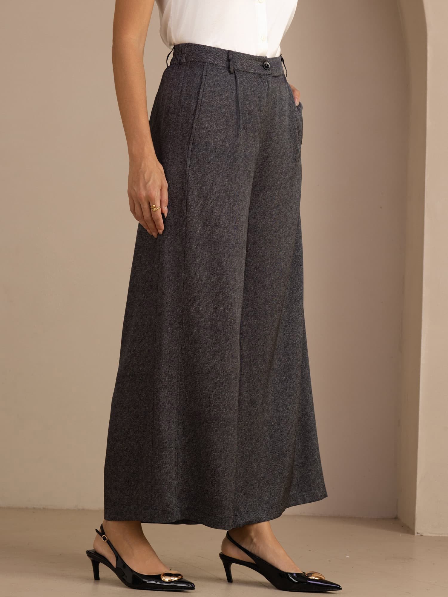 [Musta] SilkSilky-FI Womens Pants 001