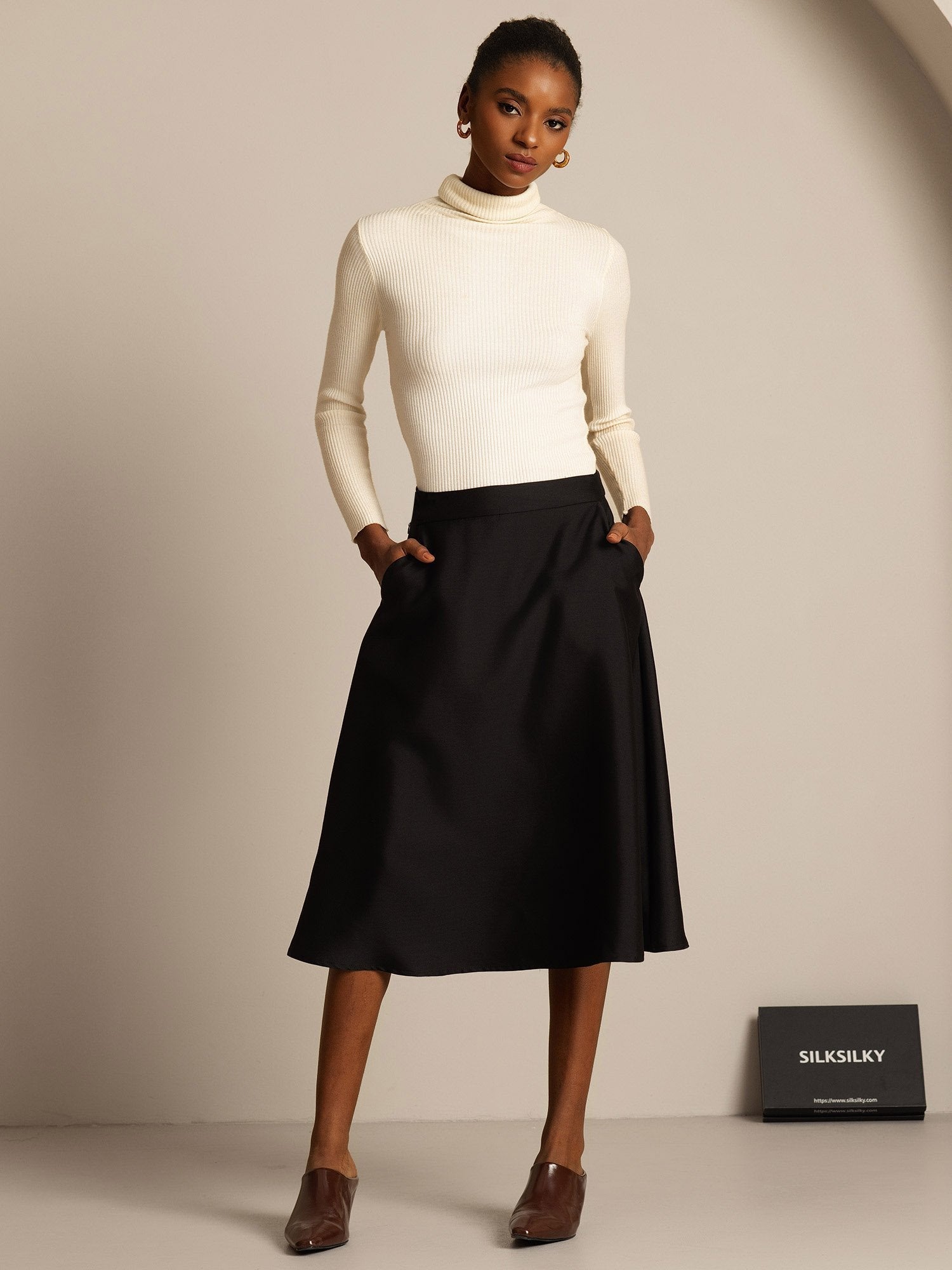 [Musta] SilkSilky-FI 32Momme Silk-Wool Blend Skirt 005,