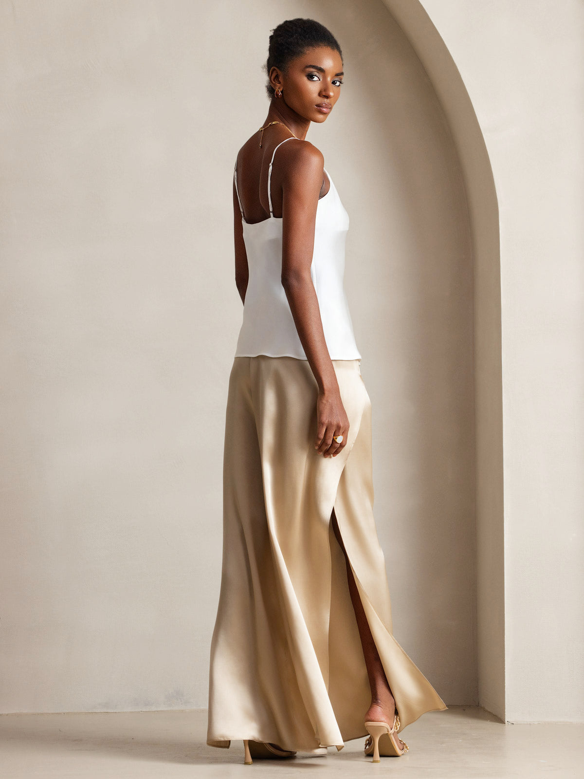 [Valkoinen] SilkSilky-FI Camisoles 004