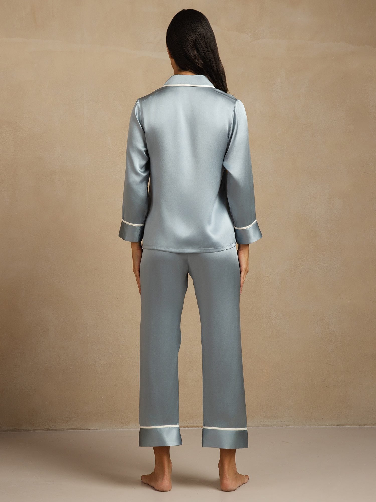[Harmaansininen] SilkSilky-FI Womens Pajamas 002