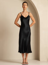 [Musta] SilkSilky-FI Spaghetti Strap V Neck Mekko 001