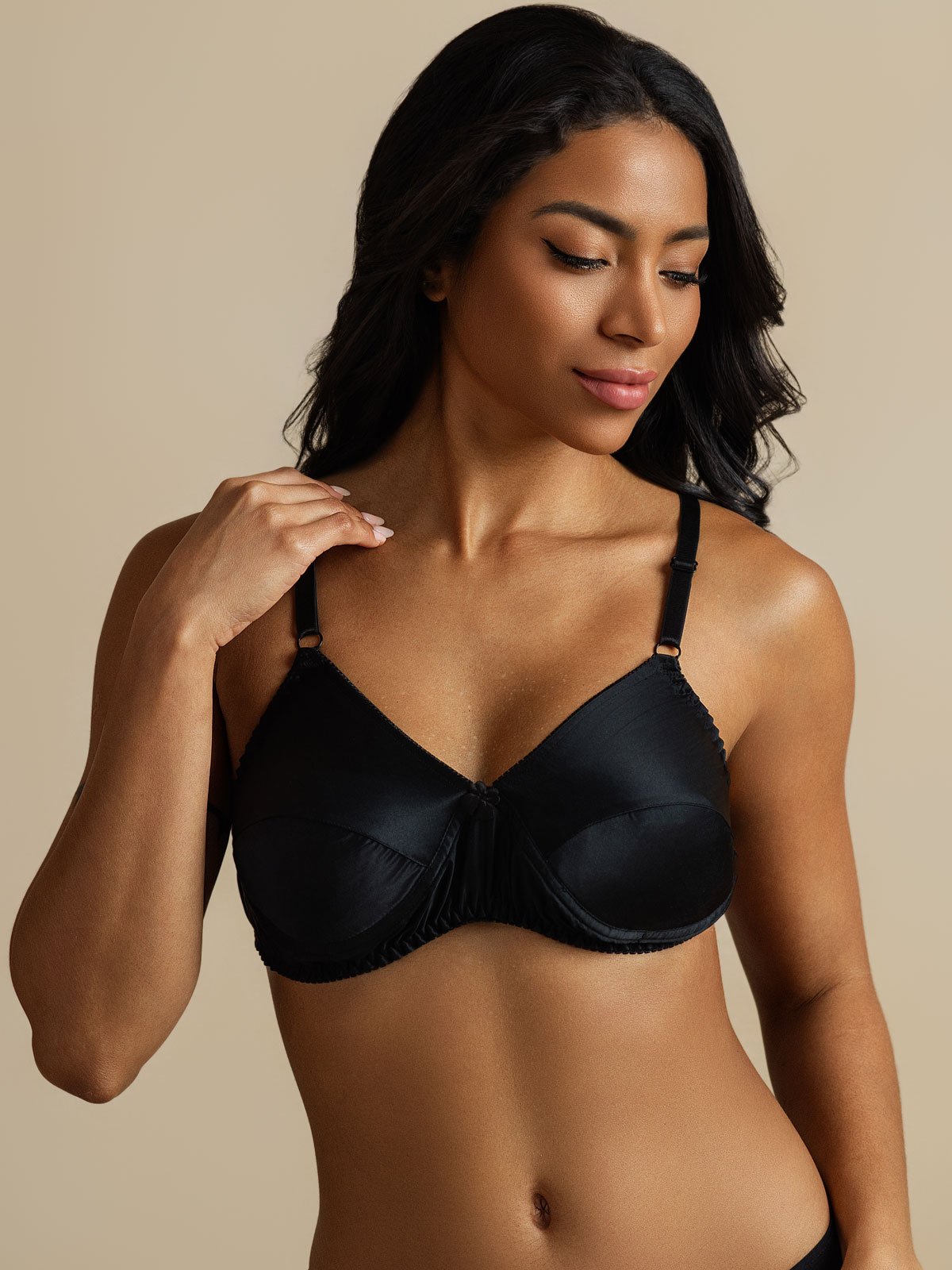 [Musta] SilkSilky-FI Bra 007,