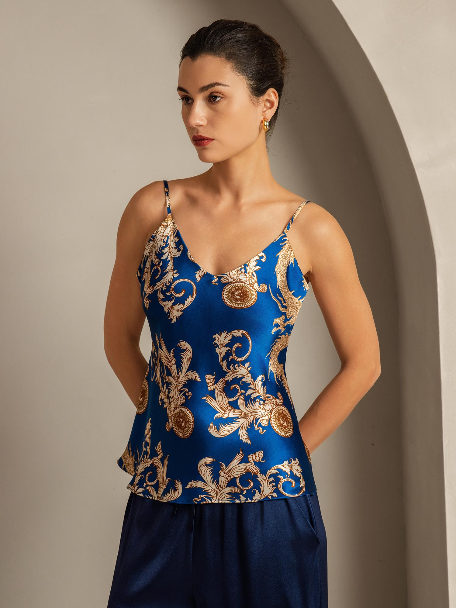 [Navy Lohikäärme] SilkSilky-FI Camisoles 005