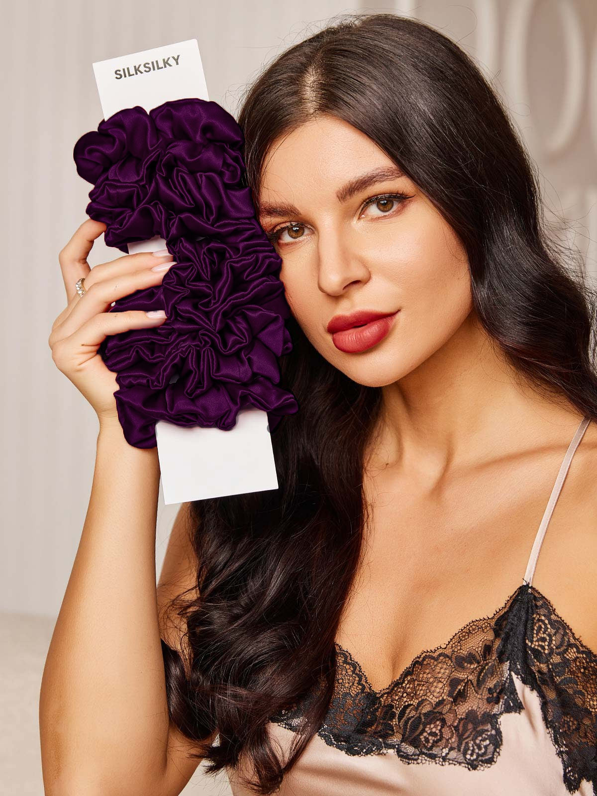 [Tumma Violetti] SilkSilky-FI 19Momme Scrunchie 002