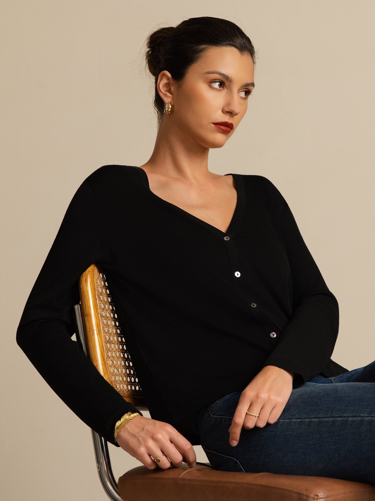 [Musta] SilkSilky-FI 19Momme Silkki Pitkähihainen V Pääntie Naisten Cardigan 004