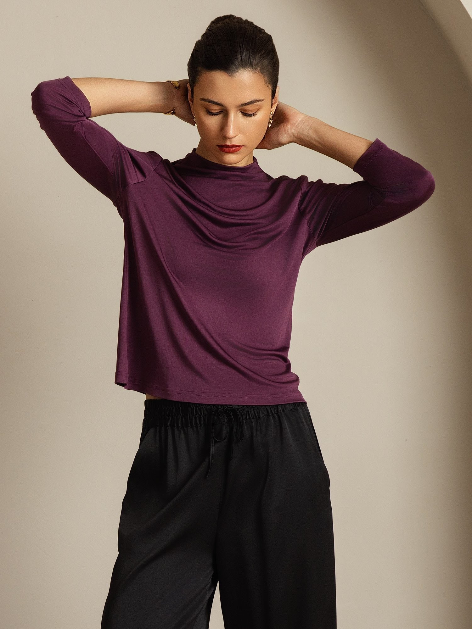 [Violetti] SilkSilky-FI Womens T-Shirt 007