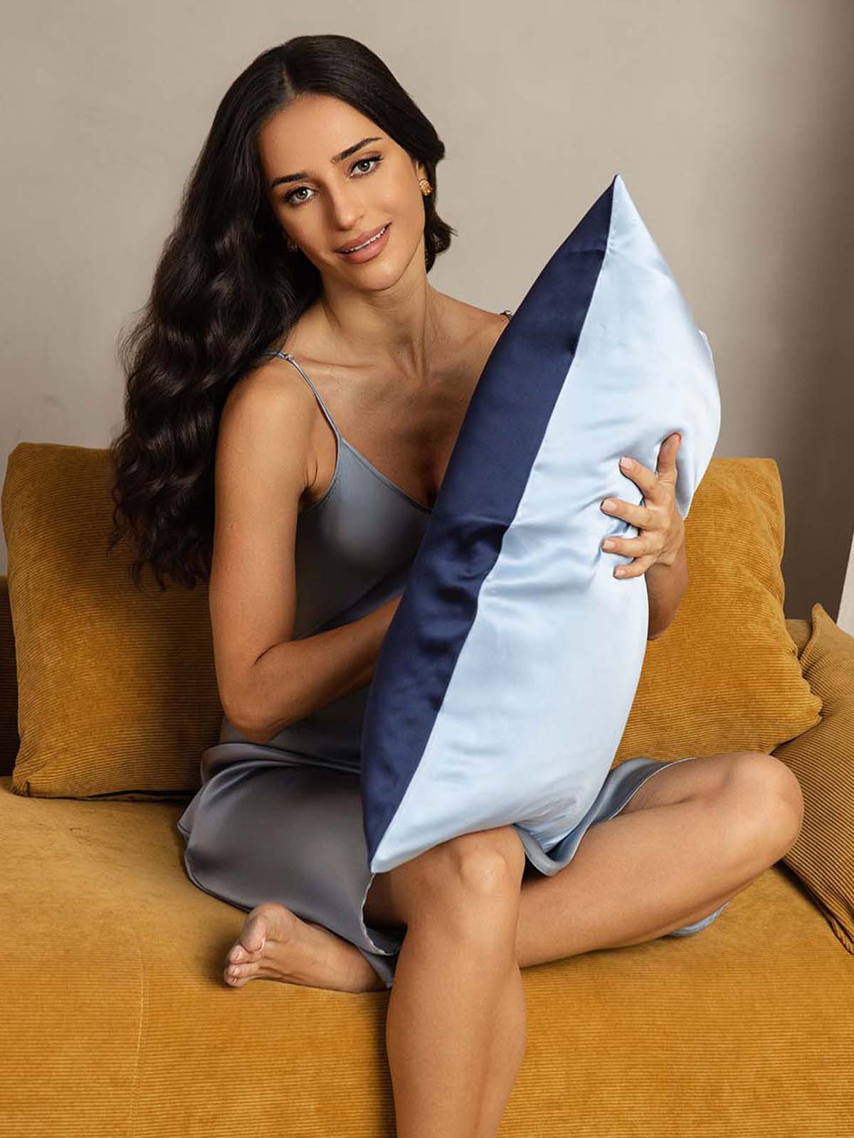 [Tummansininen+Vaaleansininen] SilkSilky-FI 22Momme Pillowcase 001