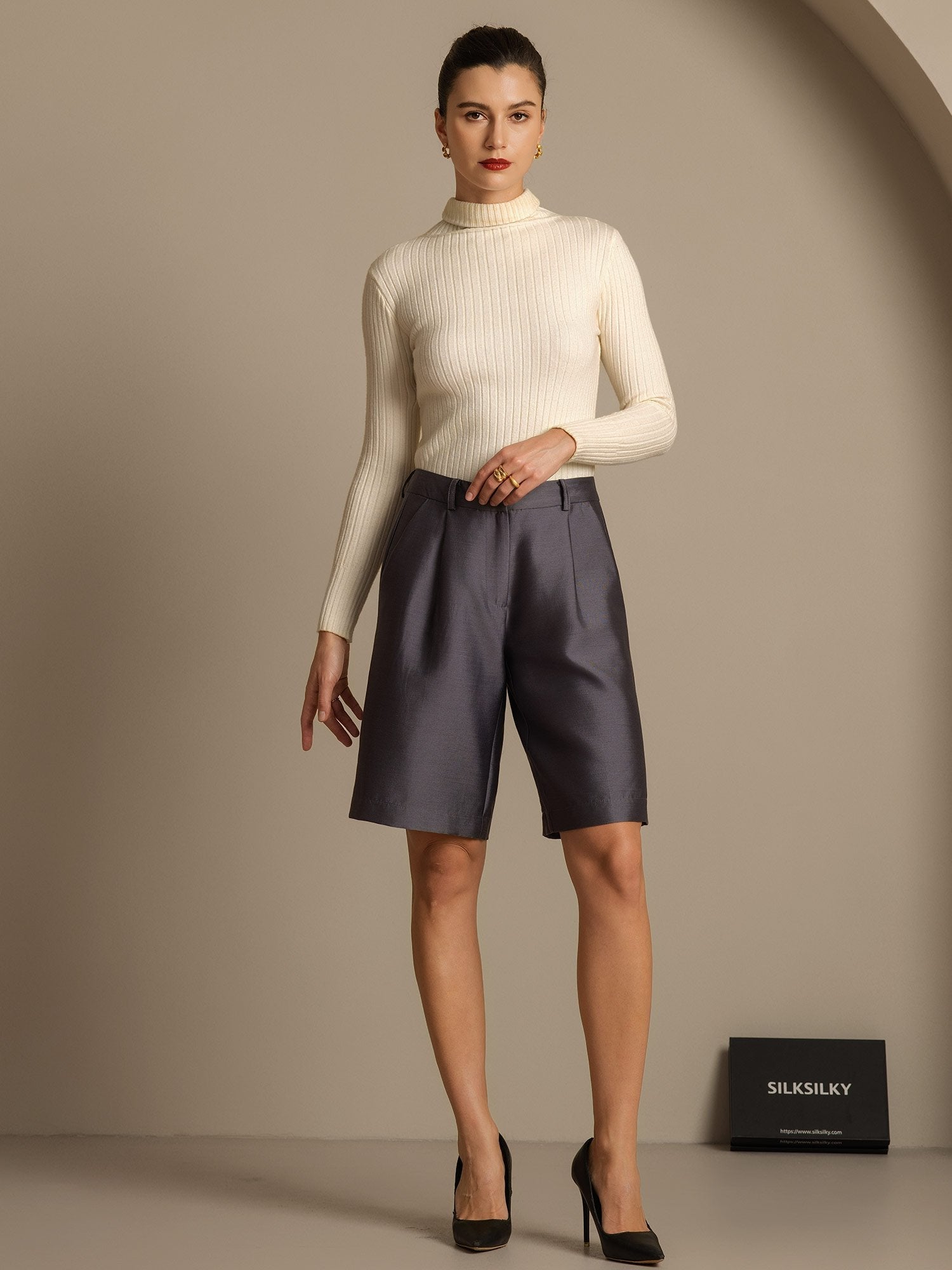 [Harmaa] SilkSilky-FI 32Momme Silk-Wool Blend Womens Shorts 006,