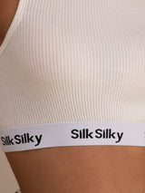 [Valkoinen] SilkSilky-FI Sleeveless Crew Neck Camisole Top 006