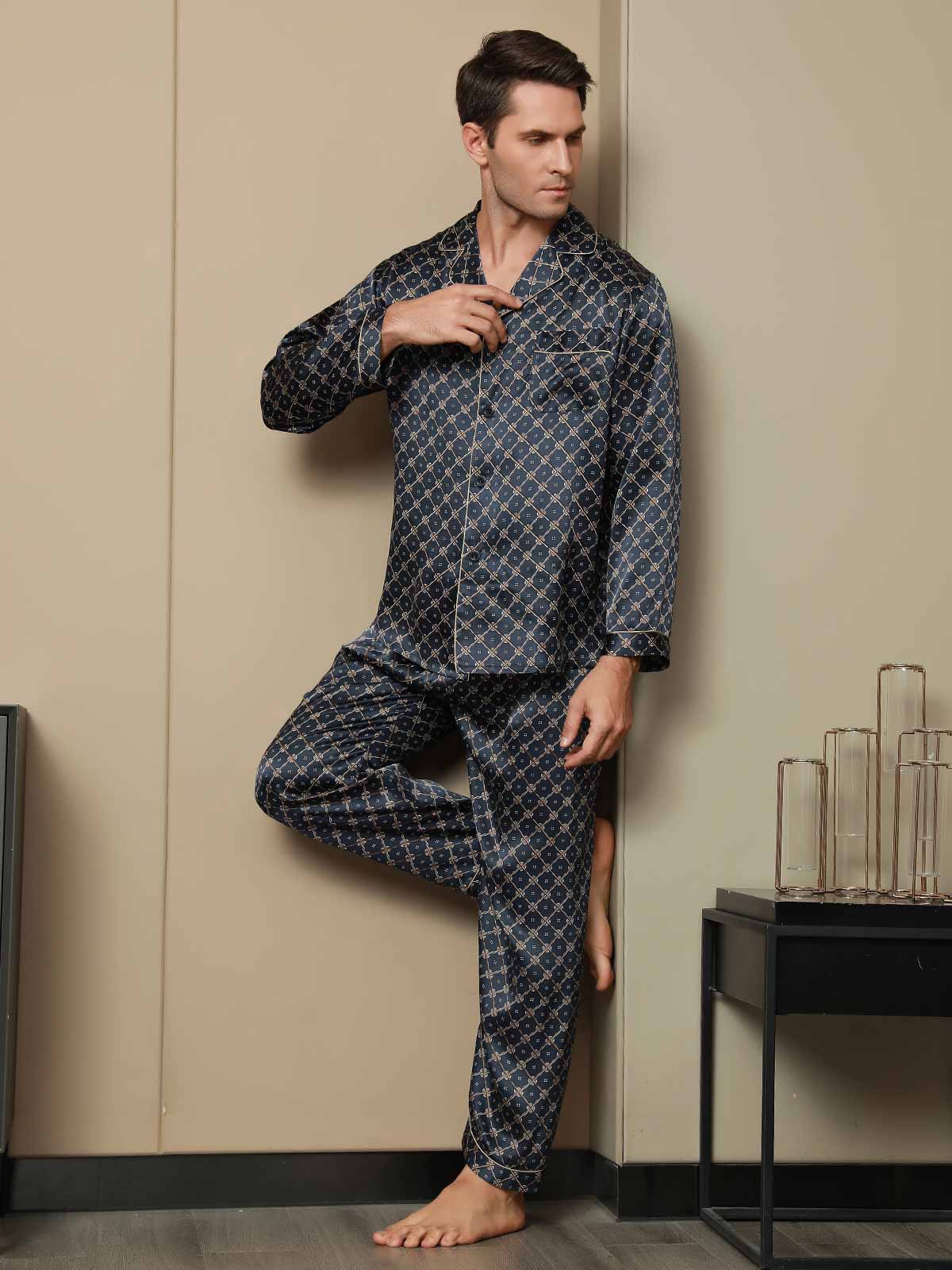 [Laivasto Ketju] SilkSilky-FI Mens Pajamas 005