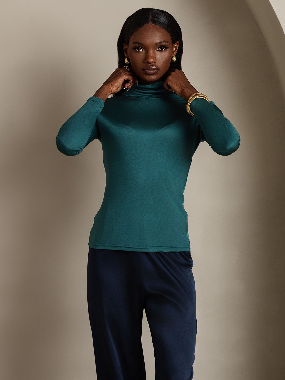 [Tummanvihreä] SilkSilky-FI Silk Long Sleeve Womens T-Shirt 007