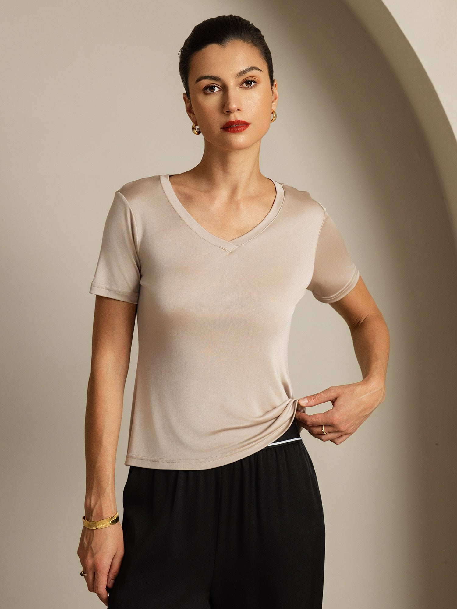 [VaaleaKhaki] SilkSilky-FI Womens T-Shirt 003