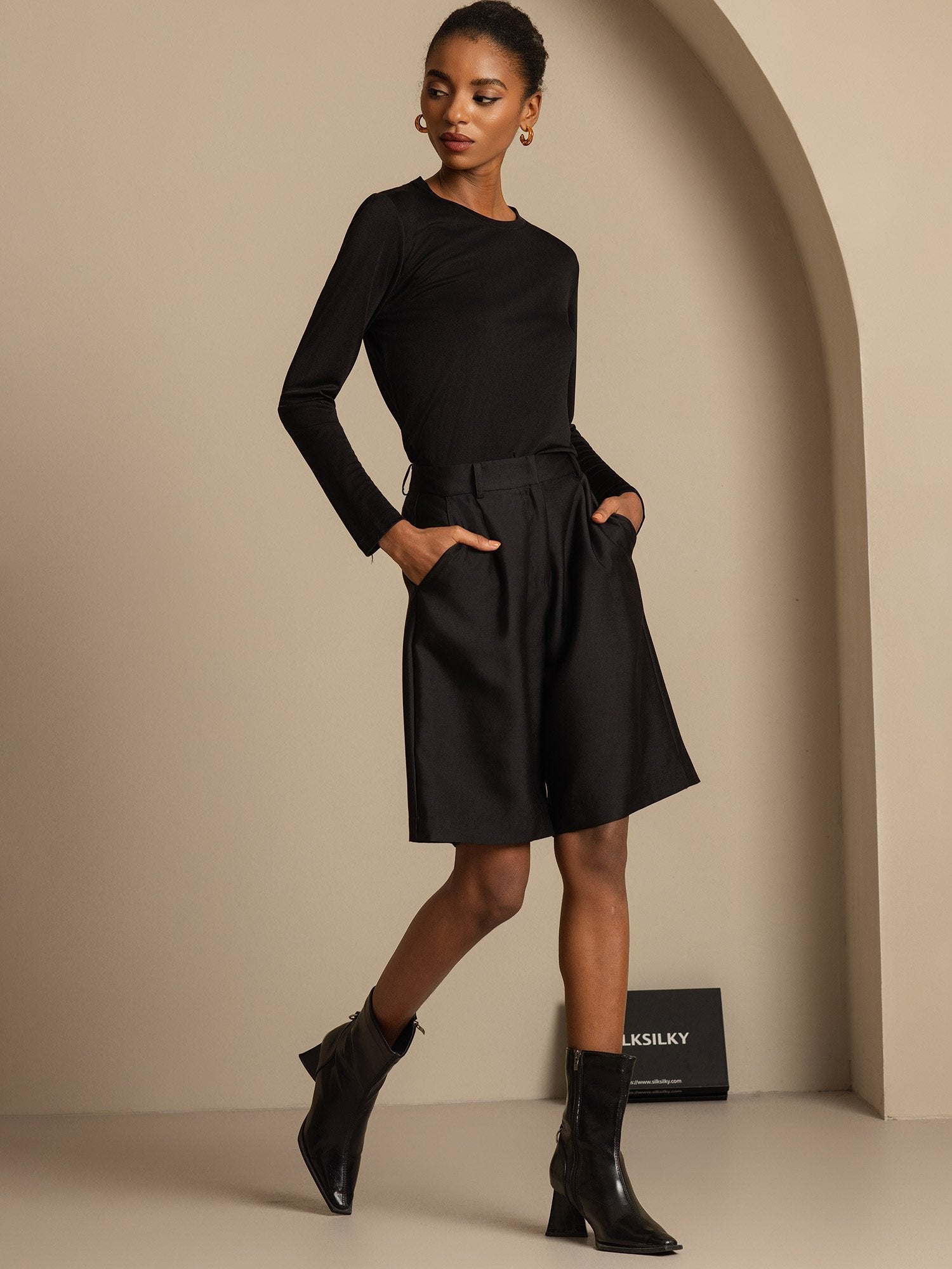 [Musta] SilkSilky-FI 32Momme Silk-Wool Blend Womens Shorts 006,