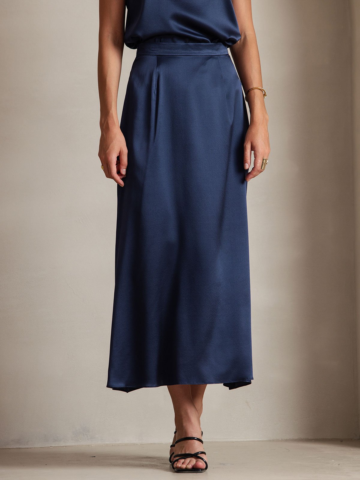 [Tummansininen] SilkSilky-FI 19Momme Skirt 003