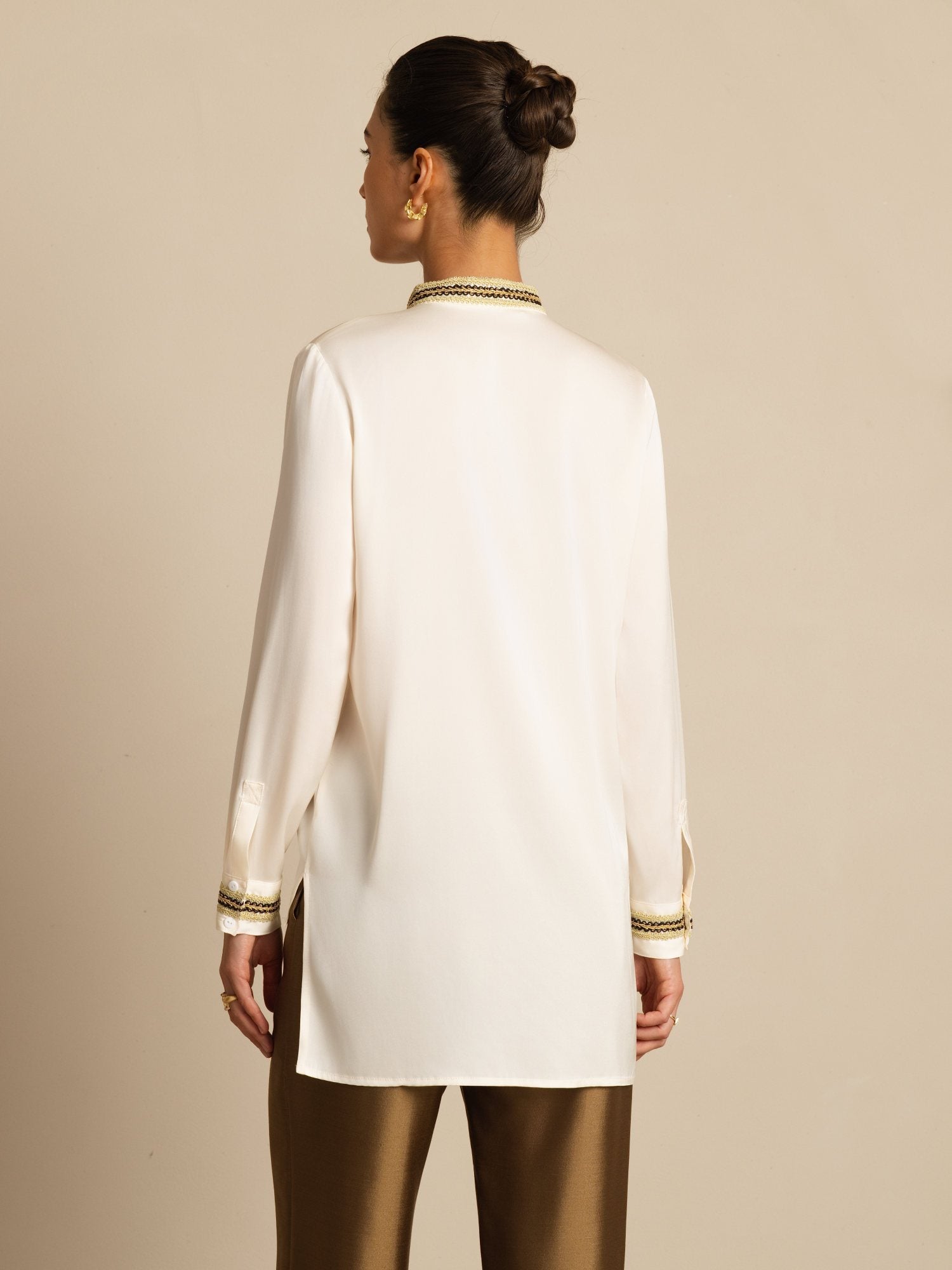 [Merenhelmi] SilkSilky-FI 19Momme Silkki Pitkähihainen Pystykaulus Pusero 002