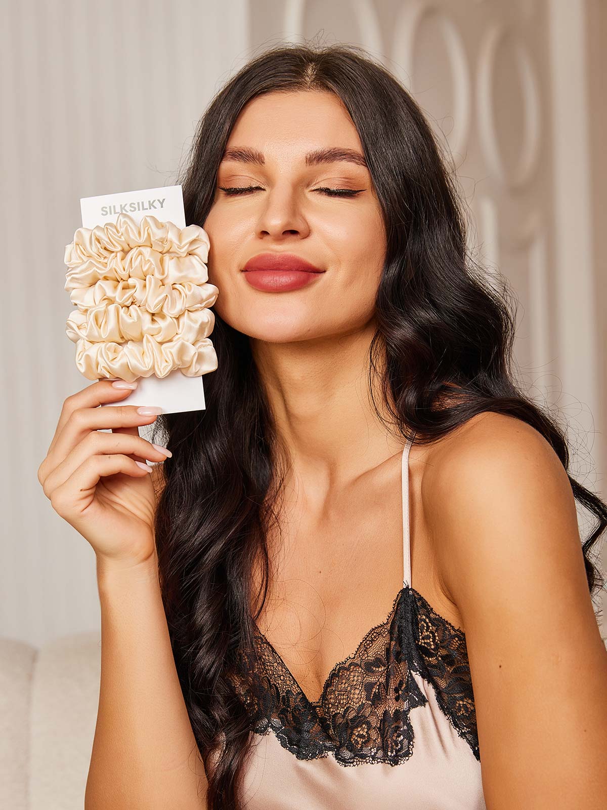 [Vaaleanbeige] SilkSilky-FI 19Momme Scrunchie 001