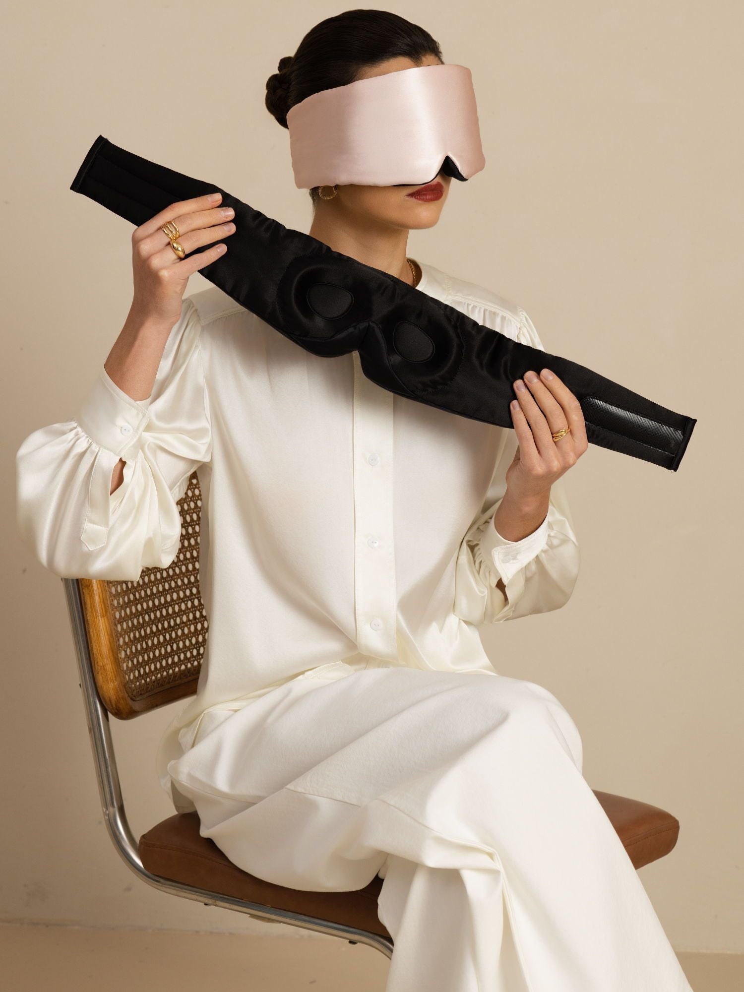 [Pinkki] SilkSilky-FI Silmämaski 001