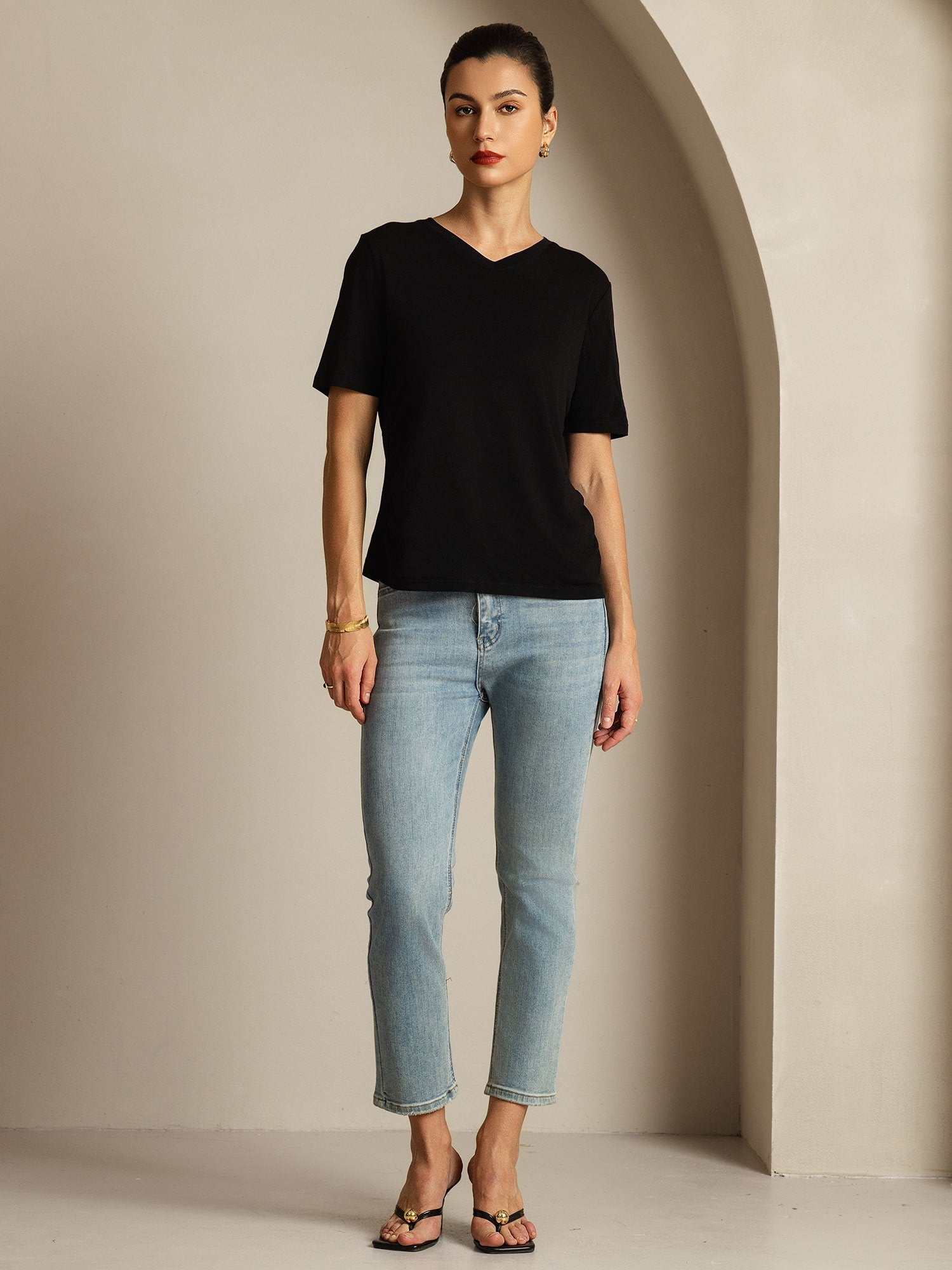 [Musta] SilkSilky-FI Womens T-Shirt 008