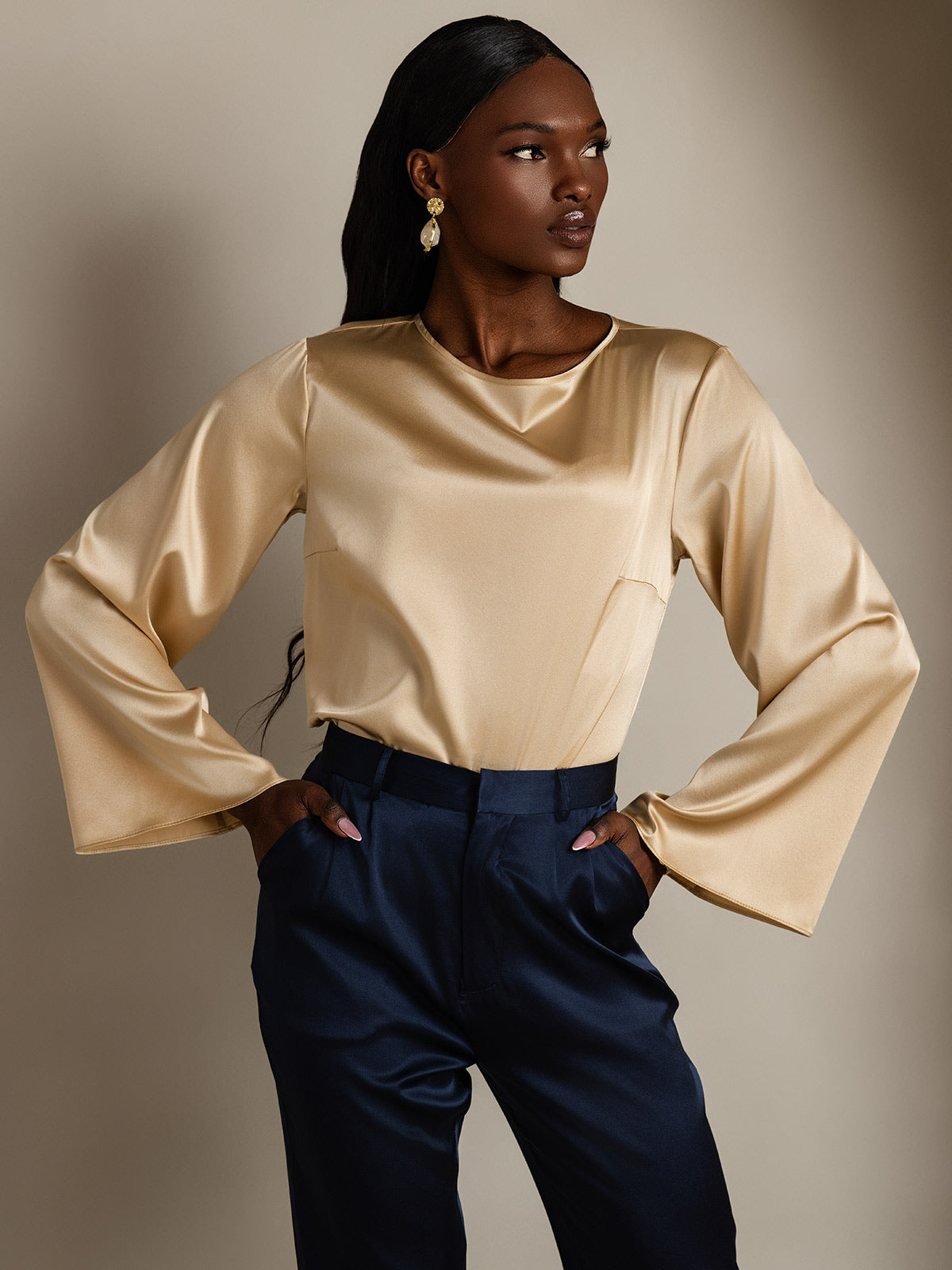 [Samppanja] SilkSilky-FI 19Momme Pitkähihainen Venekaula-aukko Pusero 004