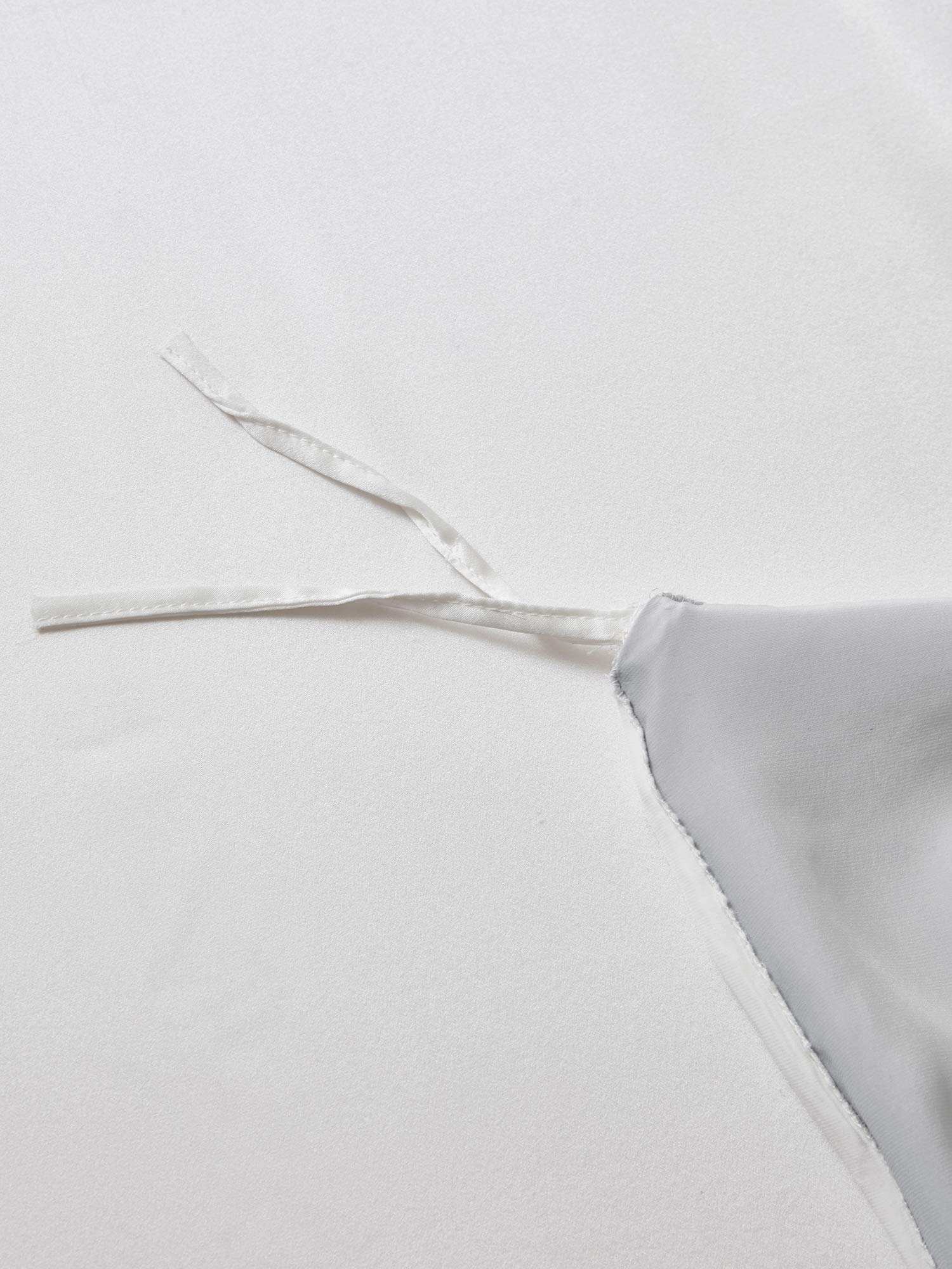 [VaaleanHarmaa+Valkoinen] SilkSilky-FI 22Momme Bedding Set 006,