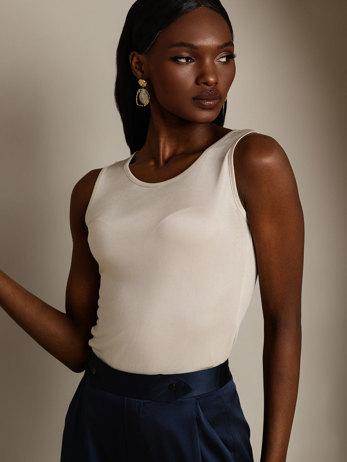 [Beige] SilkSilky-FI Womens T-Shirt 004