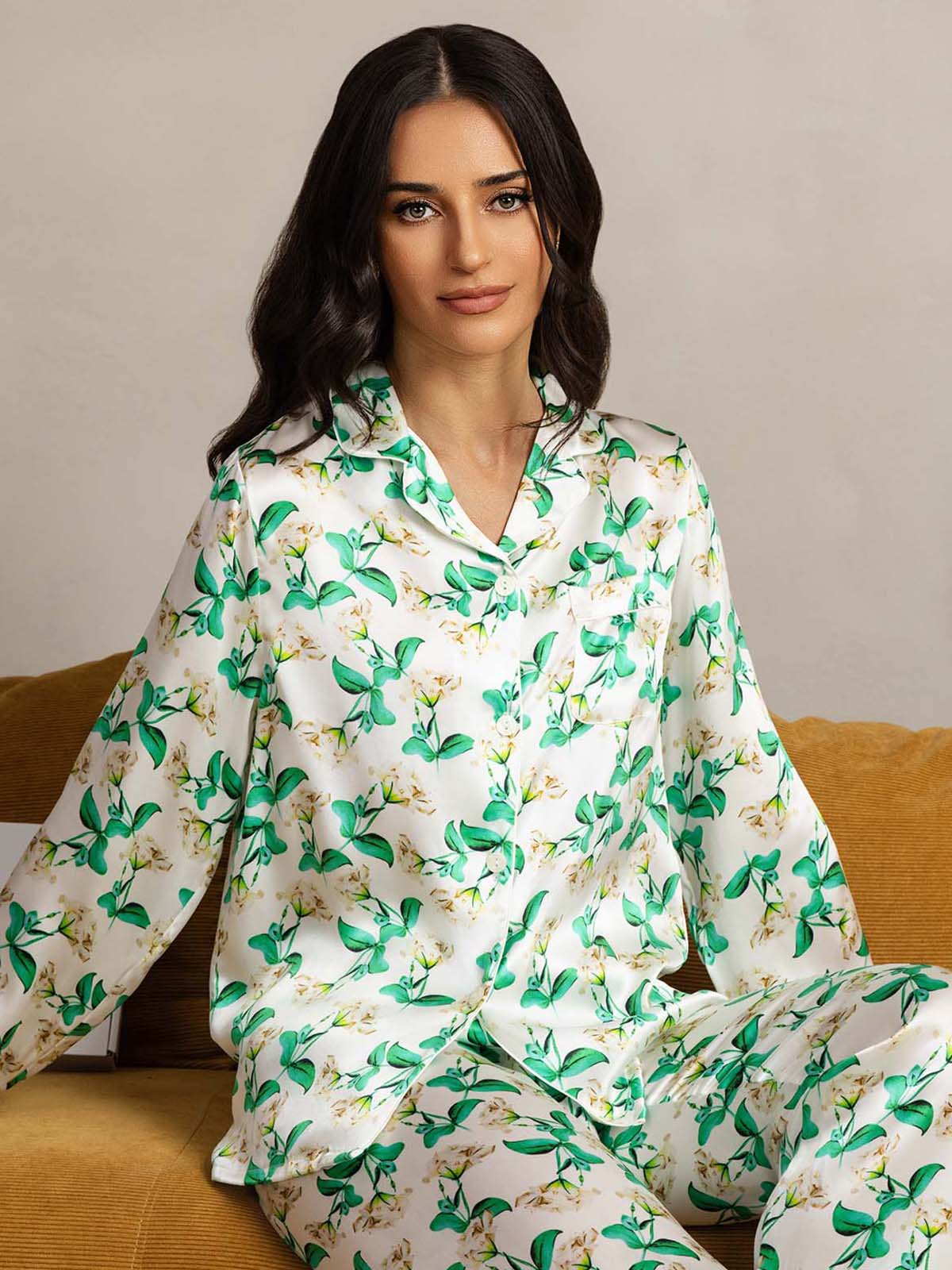 [Vihreä Kukka] SilkSilky-FI Womens Pajamas 005