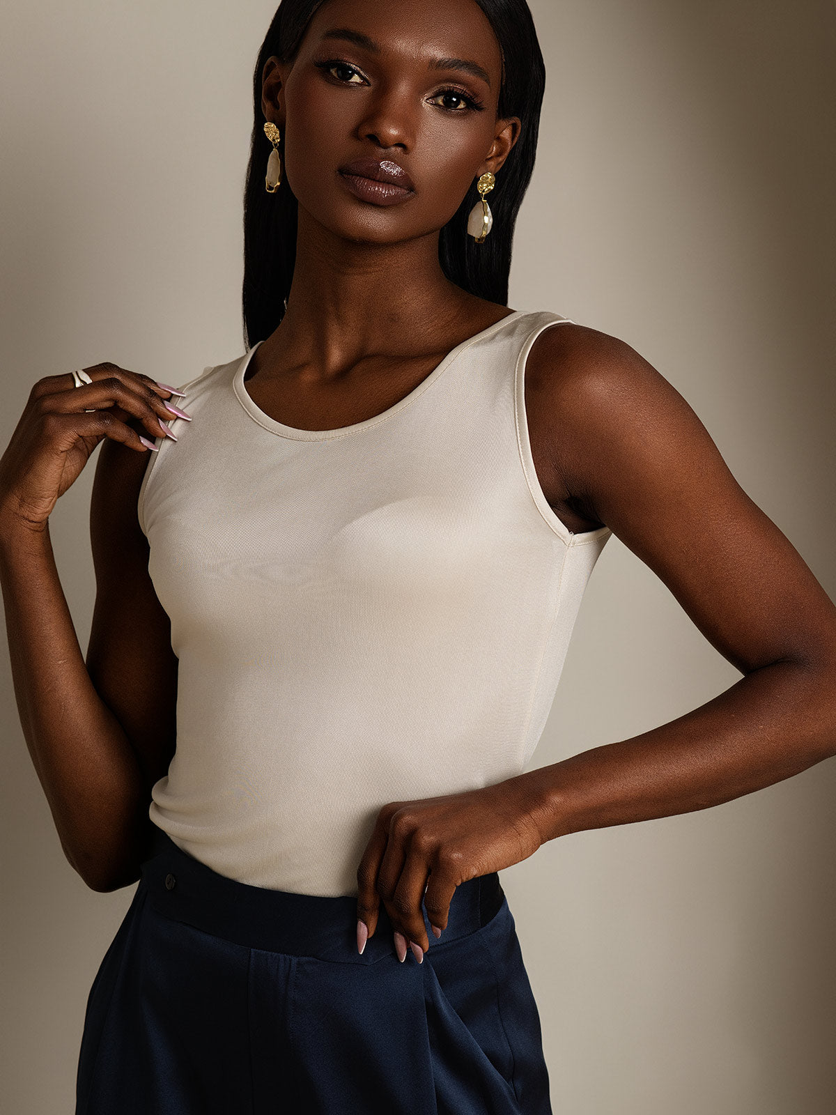 [Beige] SilkSilky-FI Womens T-Shirt 003