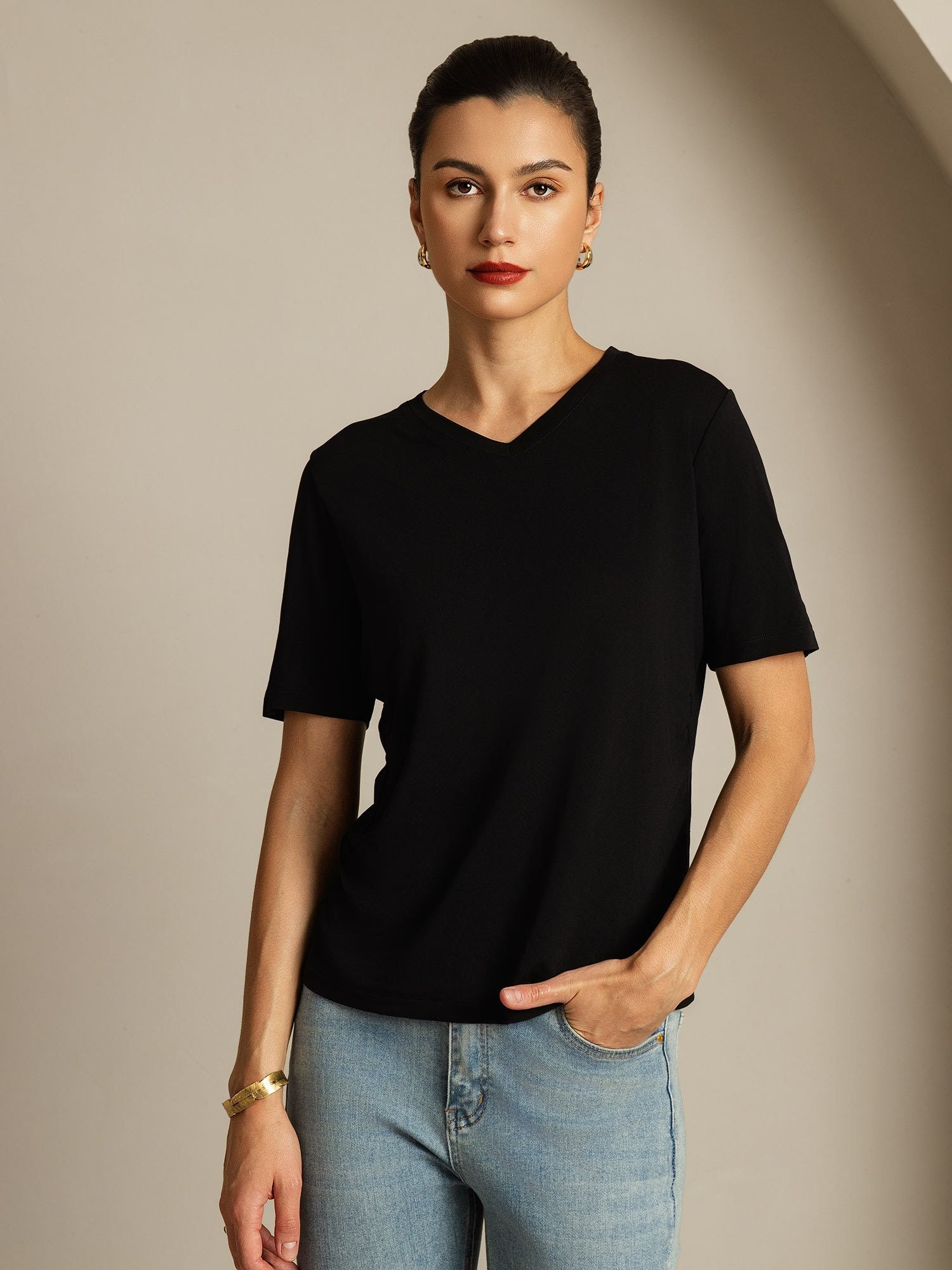 [Musta] SilkSilky-FI Womens T-Shirt 001