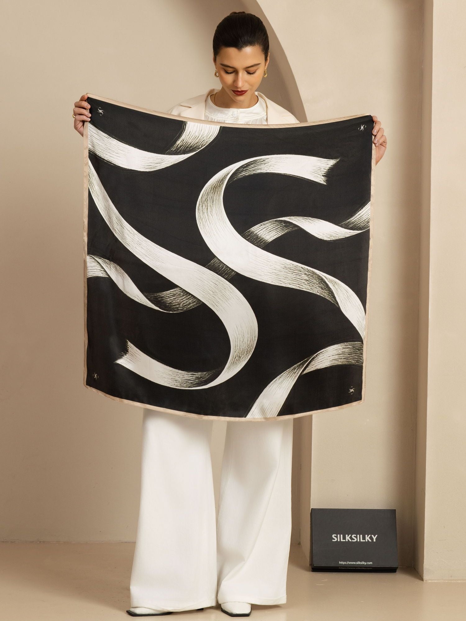 [P106] SilkSilky-FI Pure Silk Scarf 002