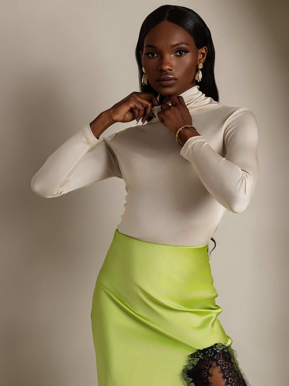 [Beige] SilkSilky-FI Silk Long Sleeve Womens T-Shirt 004