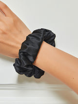 [Musta] SilkSilky-FI Scrunchie 001