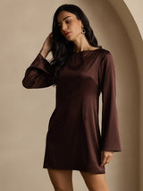 [Kahvi] SilkSilky-FI Long Sleeve Boat Neck Mekko 006