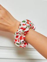 [Punainen] SilkSilky-FI Scrunchie 001