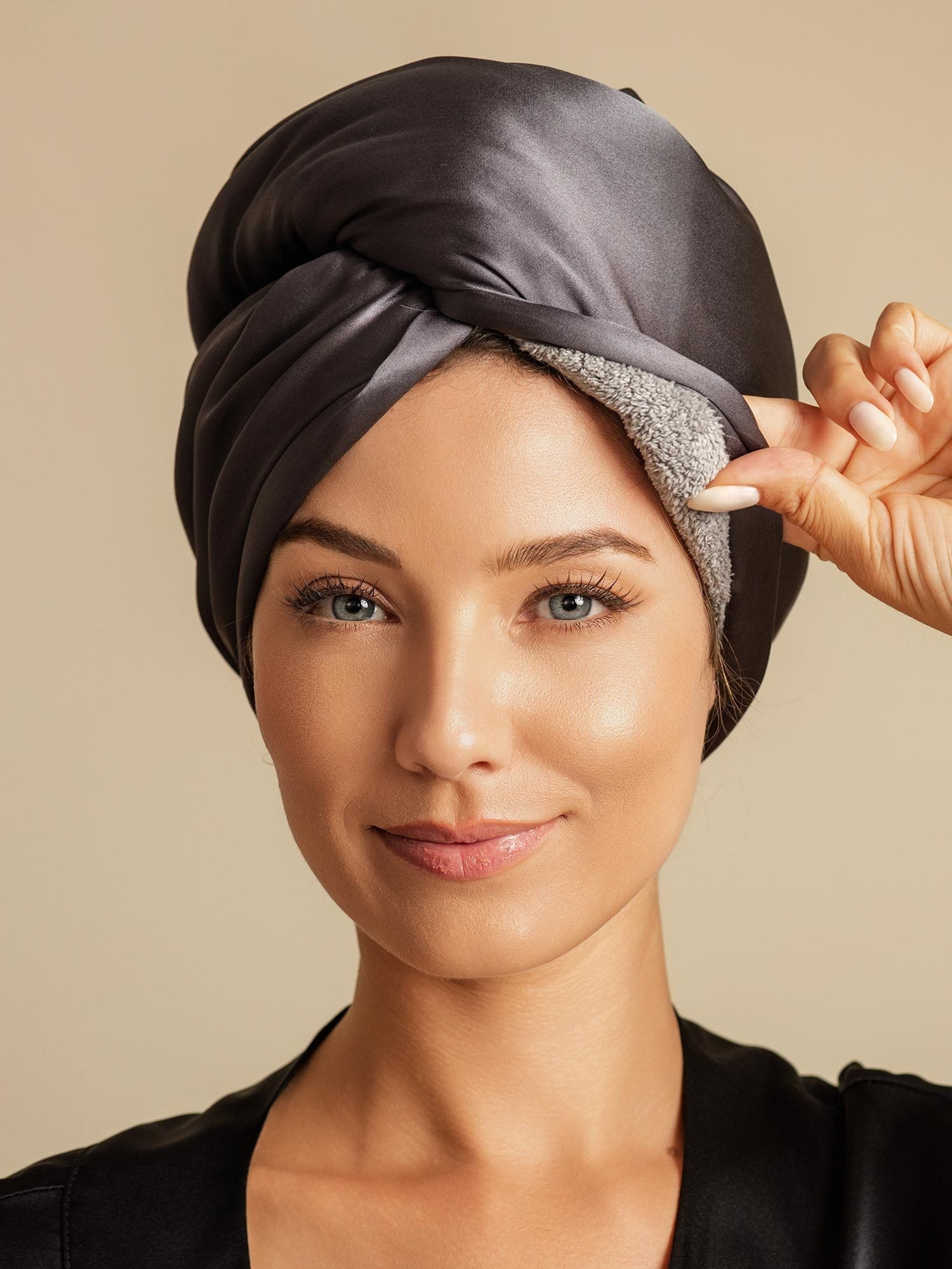 [Tumman Harmaa] SilkSilky-FI Hair Towel Wrap 005,
