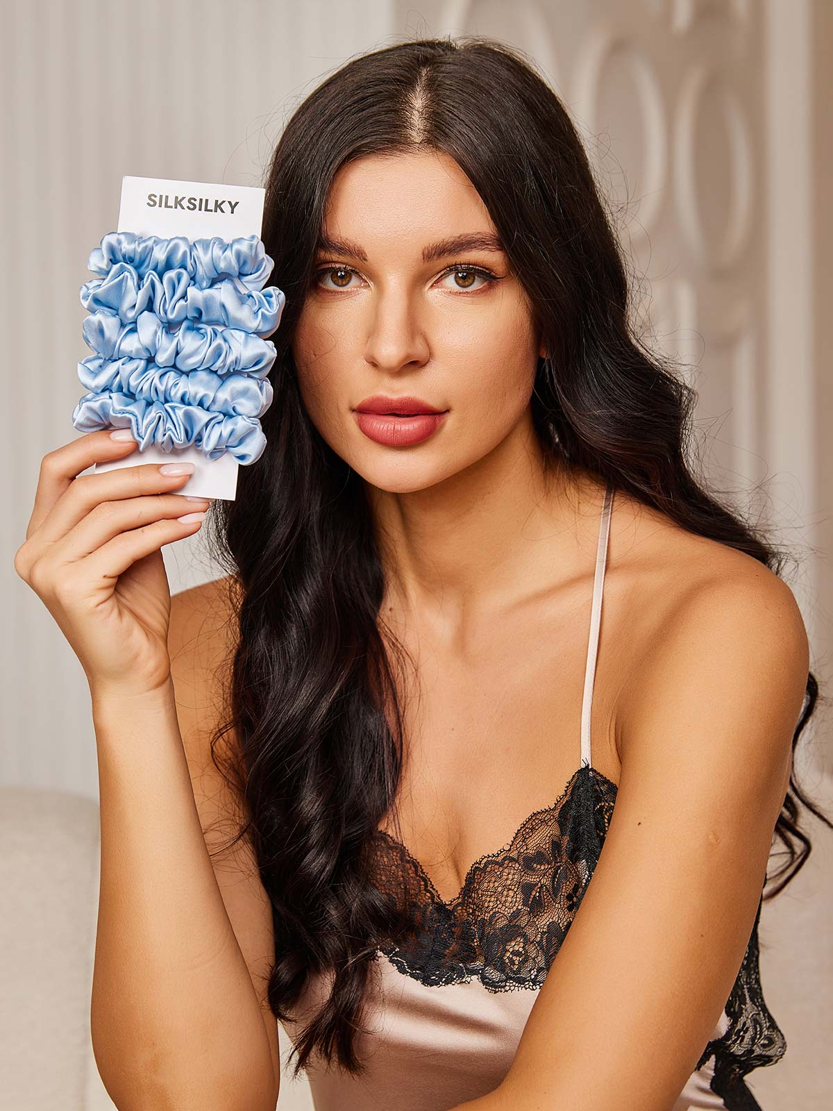 [Taivaansininen] SilkSilky-FI 19Momme Scrunchie 001