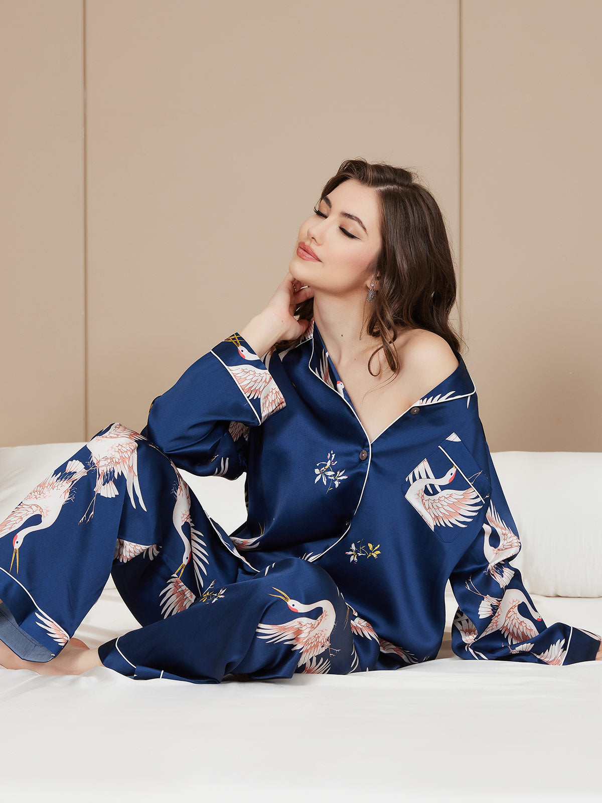 [Tummansininen] SilkSilky-FI 19Momme Womens Pajamas 001