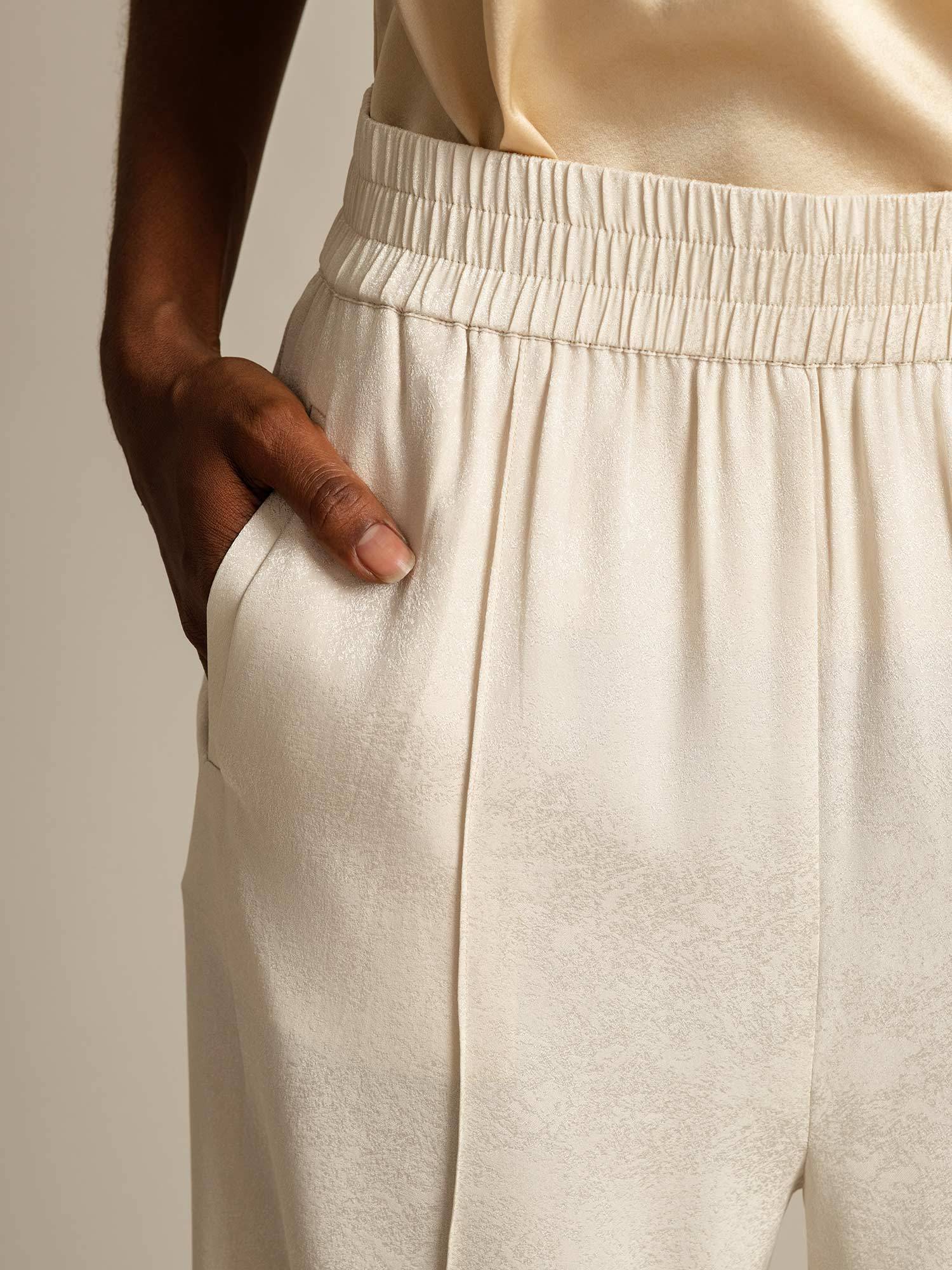 [Beige] SilkSilky-FI 22Momme Womens Pants 004,