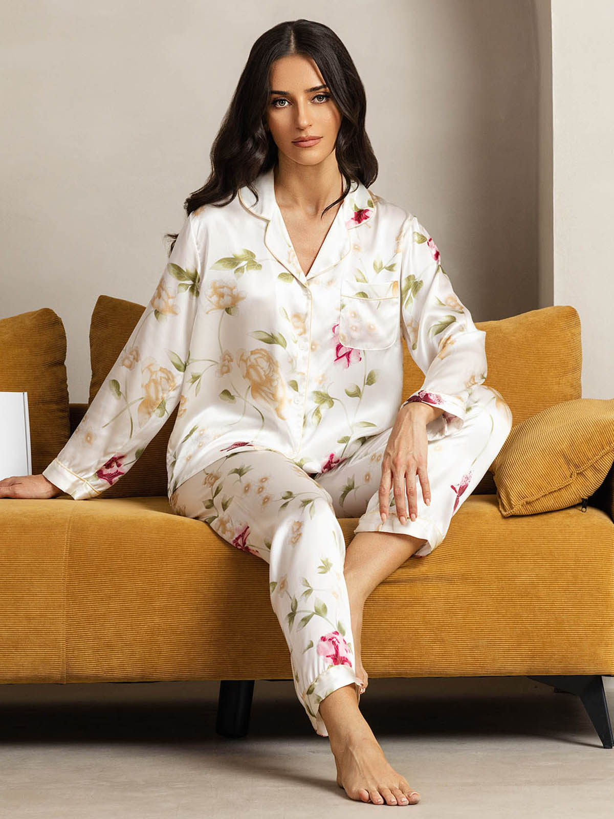 [Norsunluukukka] SilkSilky-FI Womens Pajamas 004